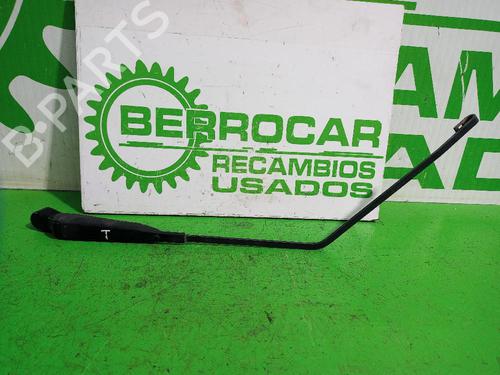 Used Rear windshield wiper arm Rear windshield wiper arm HONDA CIVIC VI Saloon (EJ, EK, SO) 1.5 i (EK3) (114 hp) 31546652 31546652