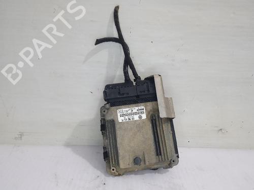 Used Engine control unit (ECU) SEAT TOLEDO III (5P2) 2.0 TDI 16V (140 hp) 31557890
