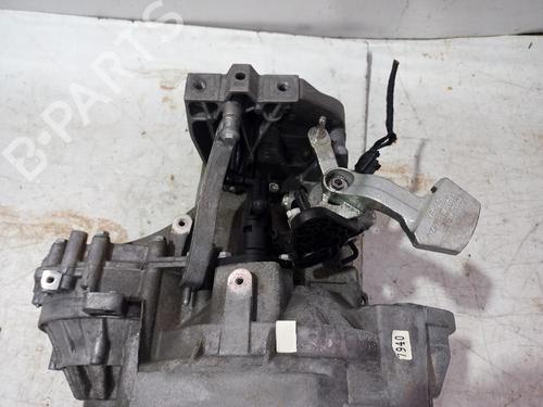 Gearbox VW TOURAN (5T1) 1.6 TDI | BP31555669M3 
