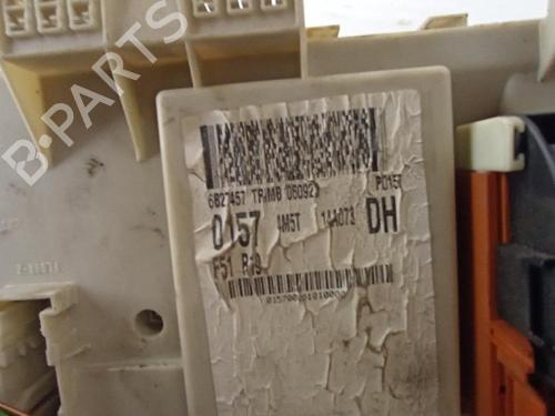 Fuse box FORD FOCUS I Saloon (DFW) 1.6 16V | BP31556191E1 