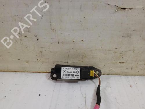 Used Electronic sensor MERCEDES-BENZ CLK (C209) CLK 240 (209.361) (170 hp) 31564358
