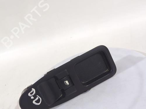 Used Right front window switch Right front window switch CITROËN JUMPY II (VF7) 1.6 HDi 90 16V (90 hp) 40037051 40037051