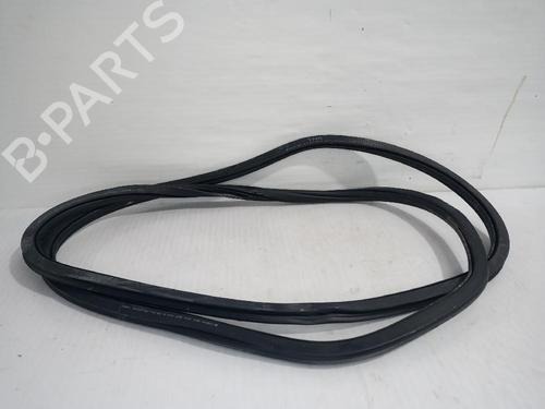 Used Rubber door seal VW TOURAN (5T1) 1.6 TDI (110 hp) 31555751
