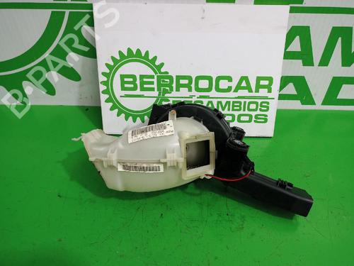 Used Heater blower motor CITROËN C4 Picasso I MPV (UD_) 1.6 HDi (109 hp) 31674377