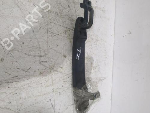 Used Rear left exterior door handle Rear left exterior door handle 31565106 31565106