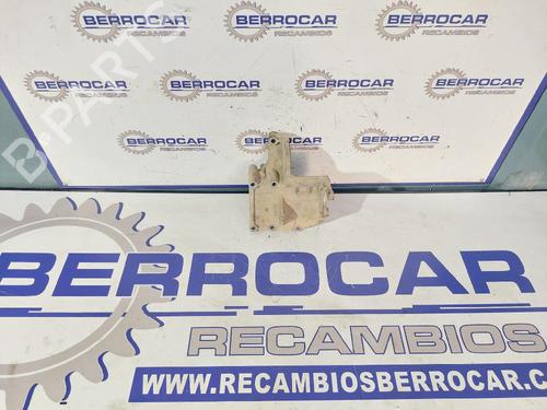 Support KIA SORENTO I (JC) 2.5 CRDi (170 hp) 31570098