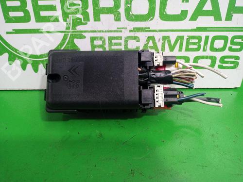 Used Fuse box Fuse box PEUGEOT 508 I (8D_) 2.0 HDi (140 hp) 31548314 31548314