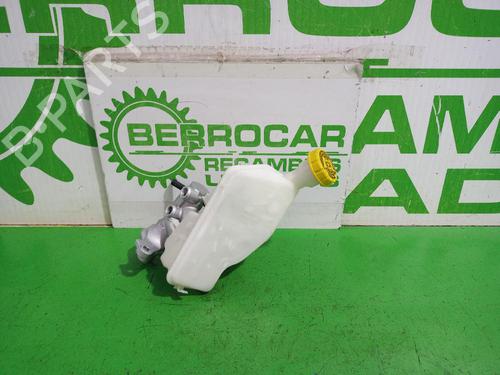 Used Brake master cylinder PEUGEOT 2008 I (CU_) [2013-2026]  31676961