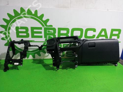 Handskerum TOYOTA AURIS (_E18_) 1.2 (NRE185_, NRE185R) (116 hp) 31547863