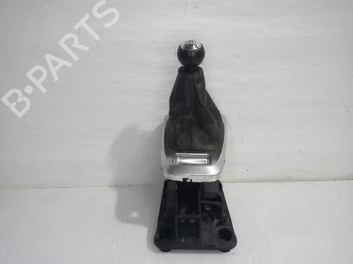 Used Gear lever PEUGEOT 3008 I MPV (0U_) 1.6 HDi (114 hp) 31555294