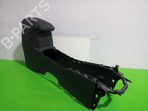 Used Middle console TOYOTA AURIS (_E18_) 1.8 Hybrid (ZWE186_, ZWE186R) (136 hp) 31554445