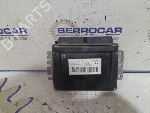 Used Engine control unit (ECU) Engine control unit (ECU) DAEWOO KALOS (KLAS) 1.2 (72 hp) 31673583 31673583