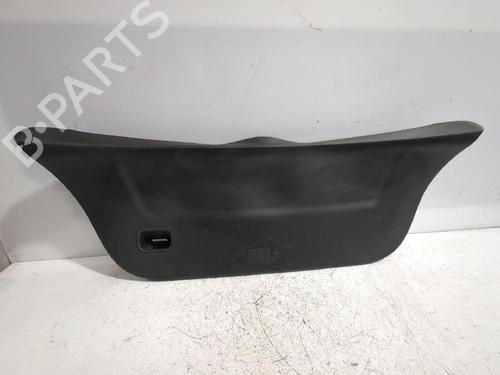 Bagasjeromsbekledning TOYOTA YARIS (_P9_) 1.33 VVT-i (NSP90_, NSP90R) (100 hp) 32466321