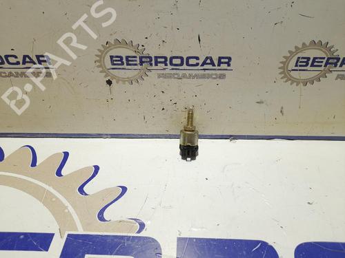Used Switch Switch KIA CARENS II MPV (FJ) [2002-2013] 31673364 31673364