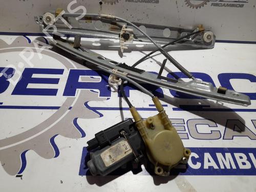 Front left window mechanism SEAT EXEO (3R2) 2.0 TDI | BP31539106C22