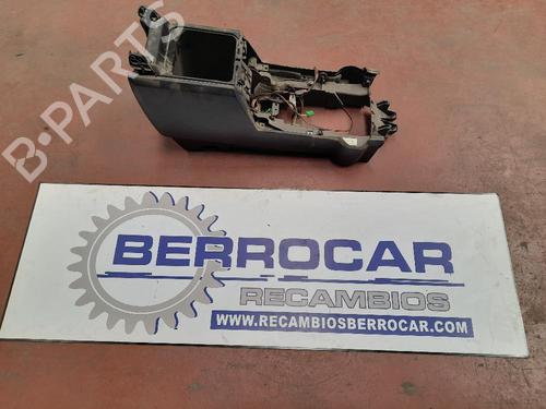 Used Middle console Middle console LAND ROVER DISCOVERY II (L318) [1998-2004] 31673186 31673186