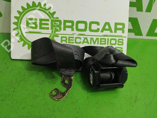 Cinturón de seguridad trasero central Cinturón de seguridad trasero central VOLVO S40 I (644) 1.6 (109 hp) 31545831 31545831