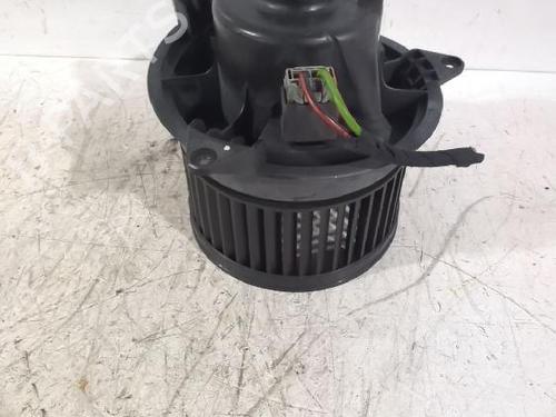 Used Heater blower motor Heater blower motor FORD FOCUS I (DAW, DBW) 1.8 TDCi (100 hp) 31566334 31566334
