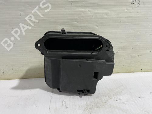 Used Fuse box VW PASSAT B5.5 (3B3) 1.9 TDI (130 hp) 31562263