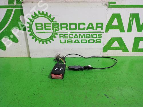 Engache cinturón Engache cinturón CITROËN C5 II (RC_) 1.6 HDi (RC8HZB) (109 hp) 33810408 33810408