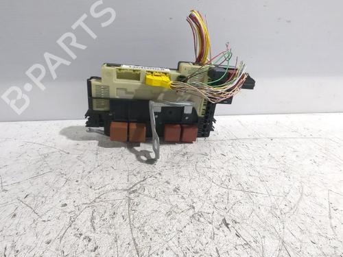 Used Fuse box RENAULT CLIO II (BB_, CB_) 1.2 (BB0A, BB0F, BB10, BB1K, BB28, BB2D, BB2H, CB0A,... (58 hp) 32466052