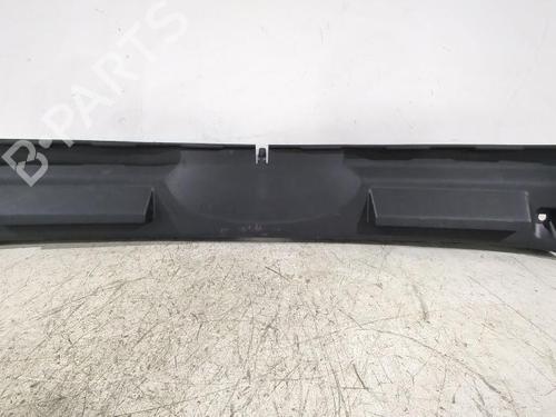 Used Tailgate trim Tailgate trim NISSAN QASHQAI II (J11, J11_) 1.3 DIG-T (140 hp) 32657806 32657806