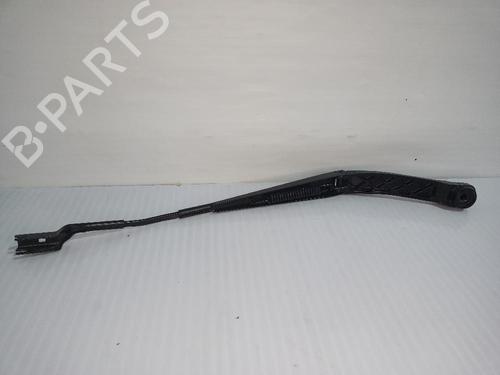 Front windshield wiper arm JAGUAR E-PACE (X540) 2.0 D150 AWD | BP31554730C143