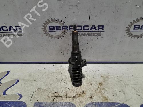 Injector VW GOLF V (1K1) 1.9 TDI | BP31570704M100 - Image 2