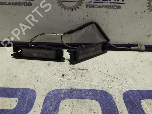 Used Licence plate light Licence plate light OPEL INSIGNIA A (G09) 2.0 CDTI (68) (160 hp) 31570304 31570304