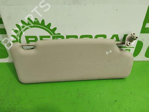 left-sun-visor-volvo-s40-i-644-1995-1996-1997-1998-1999-2000-2001-2002-2003-2004-31545848 main image