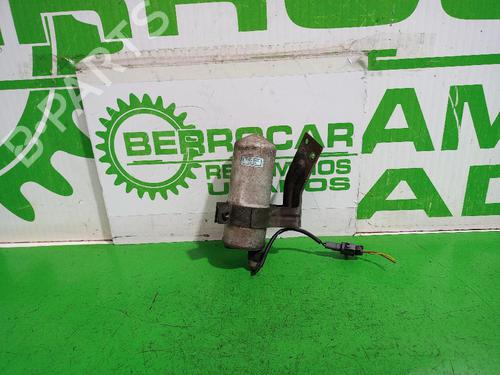 Used Air filter box NISSAN SERENA (C23) 2.3 D (75 hp) 31553288