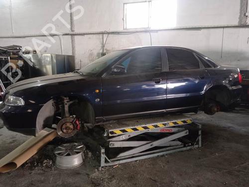 Venstre bagtil invendig håndtag AUDI A4 B5 Avant (8D5) 1.8 | BP10419089I15 