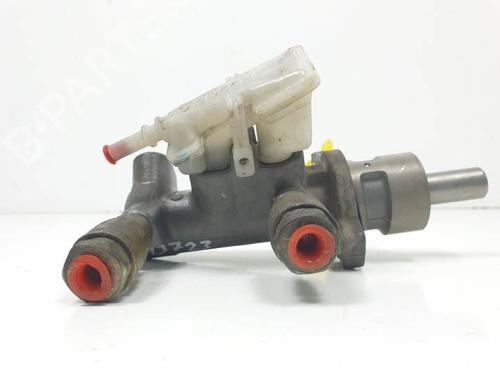Brake master cylinder FORD FOCUS I (DAW, DBW) 1.6 16V | BP16867985M77 