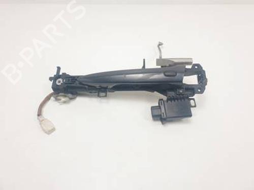 Used Front left exterior door handle LEXUS IS II (_E2_) 220d (ALE20) (177 hp) 30870264