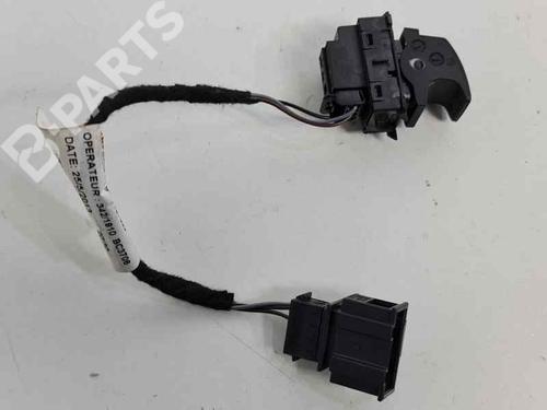 Used Left rear window switch Left rear window switch SEAT LEON (5F1) 1.6 TDI (90 hp) 6892733 6892733