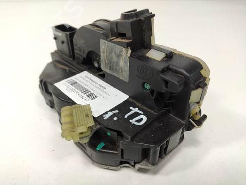 Cerradura puerta trasera derecha OPEL INSIGNIA A (G09) 2.0 CDTI (68) (160 hp) 8516842