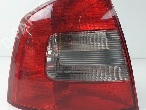Used Left taillight SKODA OCTAVIA II (1Z3) 1.6 TDI (105 hp) 26030188
