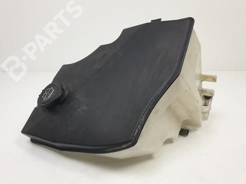 Used Windscreen washer tank Windscreen washer tank BMW X3 (E83) 3.0 sd (286 hp) 9725692 9725692