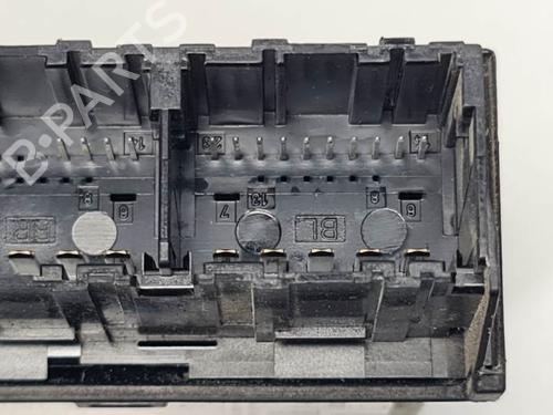 Comfort control module FORD FOCUS I (DAW, DBW)  | BP6861043M56 