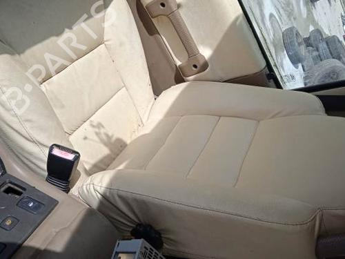 Høyre bak invendig håndtak LAND ROVER DISCOVERY II (L318) 2.5 Td5 4x4 | BP7674969I16 