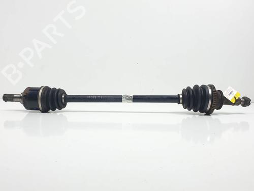 Used Right rear driveshaft Right rear driveshaft HYUNDAI SANTA FÉ II (CM) 2.2 CRDi 4x4 (155 hp) 26704373 26704373