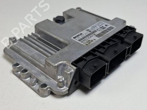 engine-control-unit-ecu-citroen-c5-iii-rd_-2008-2009-2010-2011-2012-2013-2014-2015-2016-2017-39745900 main image