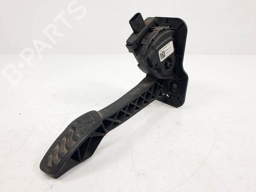 pedal-ford-transit-v363-van-fcd-fdd-2013-25256229 main image