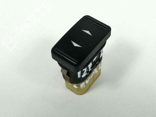 Used Right front window switch Right front window switch FORD C-MAX (DM2) 1.6 TDCi (109 hp) 7635553 7635553