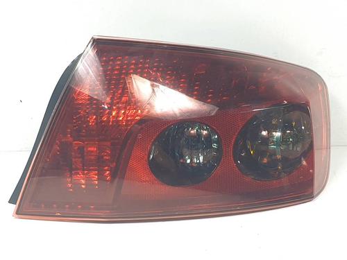 Used Right taillight Right taillight PEUGEOT 407 (6D_) 2.0 HDi 135 (6DRHRH, 6DRHRE, 6DRHRG, 6DRHRJ) (136 hp) 39745784 39745784