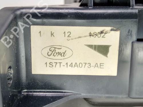 Fuse box FORD MONDEO III Saloon (B4Y) 2.0 16V | BP8338471E1 