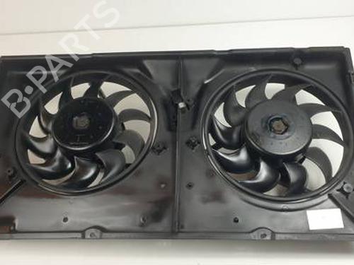 Used Radiator fan VW TRANSPORTER T4 Bus (70B, 70C, 7DB, 7DK, 70J, 70K, 7DC, 7DJ) 1.9 TD (68 hp) 30450416