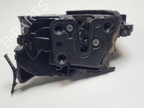 front-right-lock-renault-megane-iv-hatchback-b9amn_-2015-34515655 main image