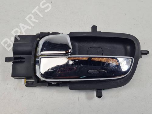 Used Front left interior door handle Front left interior door handle 37533376 37533376