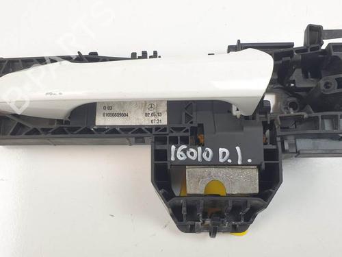 front-left-exterior-door-handle-mercedes-benz-c-class-w204-2007-2008-2009-2010-2011-2012-2013-2014-2015-24340252 main image